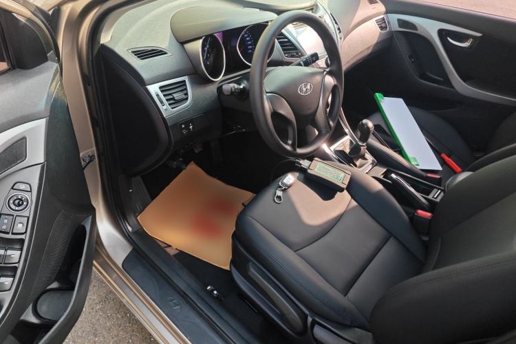 Used Hyundai Elantra (5th Generation / Langdong) 2015 1.6L Manual Leading Model Driver Seat