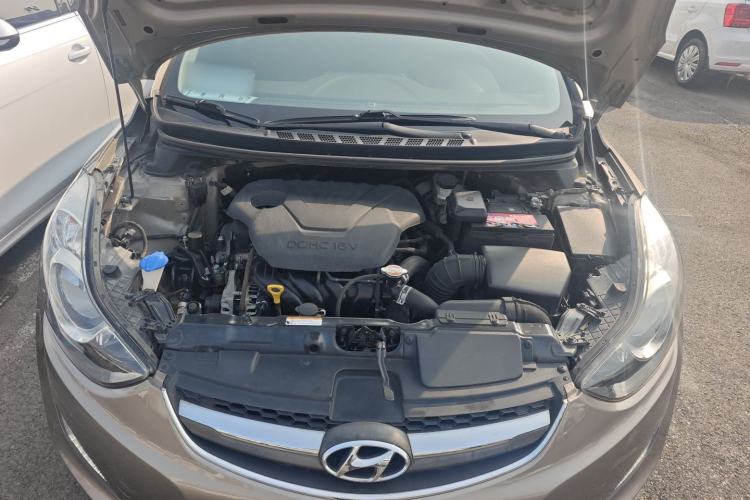 Used Hyundai Elantra (5th Generation / Langdong) 2015 1.6L Automatic Luxury Model Engine Bay