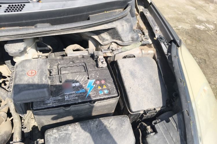 Used Hyundai Elantra (5th Generation / Langdong) 2015 1.6L Automatic Fashion Model Engine Bay Left