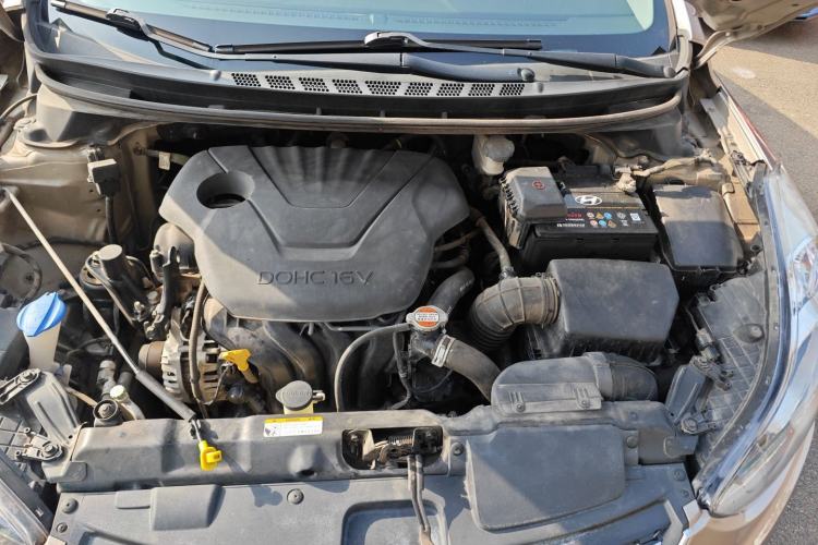 Used Hyundai Elantra (5th Generation / Langdong) 2015 1.6L Manual Leading Model Engine Bay