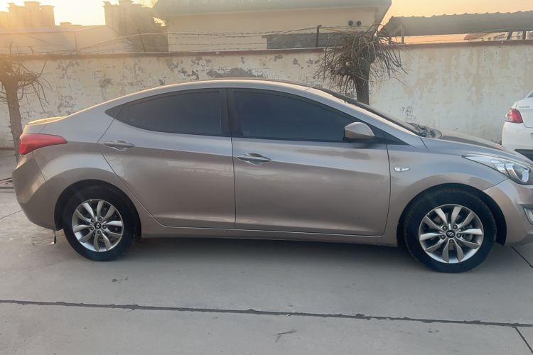 Used Hyundai Elantra (5th Generation / Langdong) 2015 1.6L Manual Fashion Edition Exterior 2