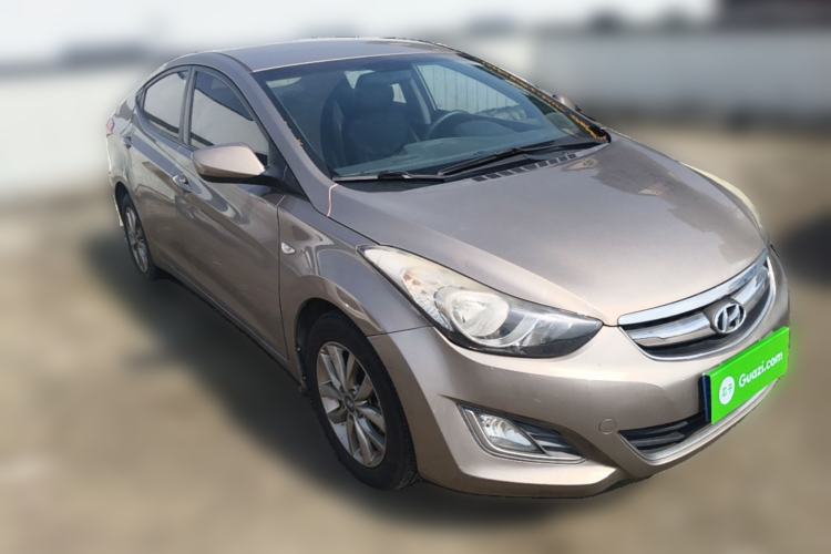 Used Hyundai Elantra (5th Generation / Langdong) 2015 1.6L Automatic Fashion Model Front Right 45 Deg