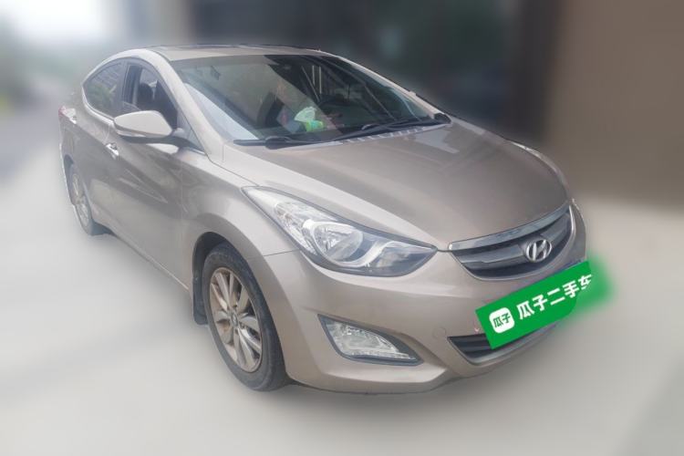 Used Hyundai Elantra (5th Generation / Langdong) 2015 1.6L Manual Leading Model Front Right 45 Deg