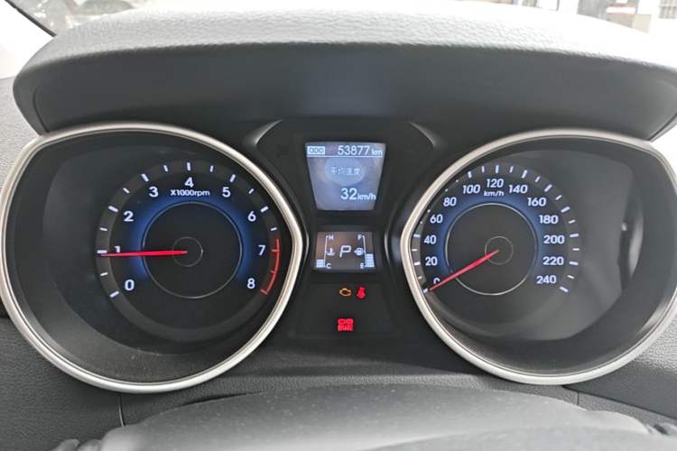 Used Hyundai Elantra (5th Generation / Langdong) 2015 1.6L Automatic Leading Model Instrument Cluster