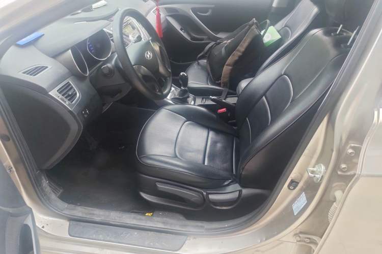 Used Hyundai Elantra (5th Generation / Langdong) 2015 1.6L Manual Leading Model Left Front Seat
