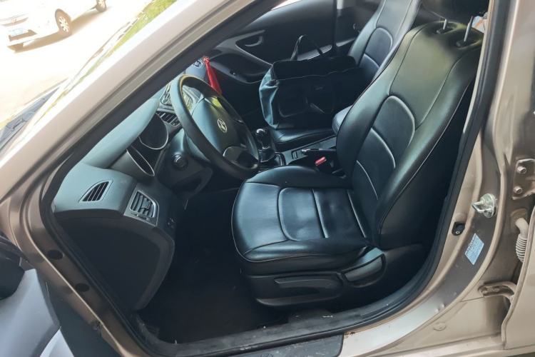 Used Hyundai Elantra (5th Generation / Langdong) 2015 1.6L Manual Leading Model Left Front Seat