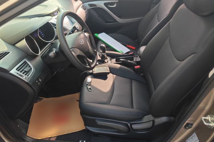 Used Hyundai Elantra (5th Generation / Langdong) 2015 1.6L Manual Leading Model Left Front Seat