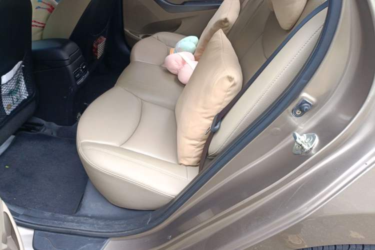 Used Hyundai Elantra (5th Generation / Langdong) 2015 1.6L Automatic Luxury Model Left Rear Seat