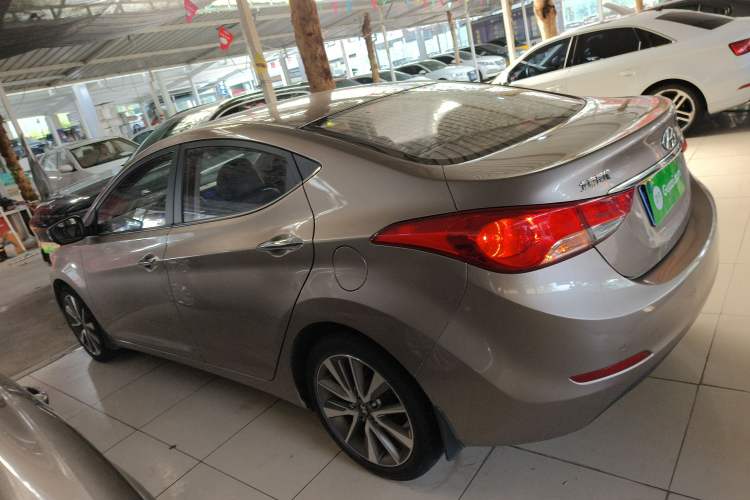 Used Hyundai Elantra (5th Generation / Langdong) 2015 1.6L Automatic Luxury Model Left Side