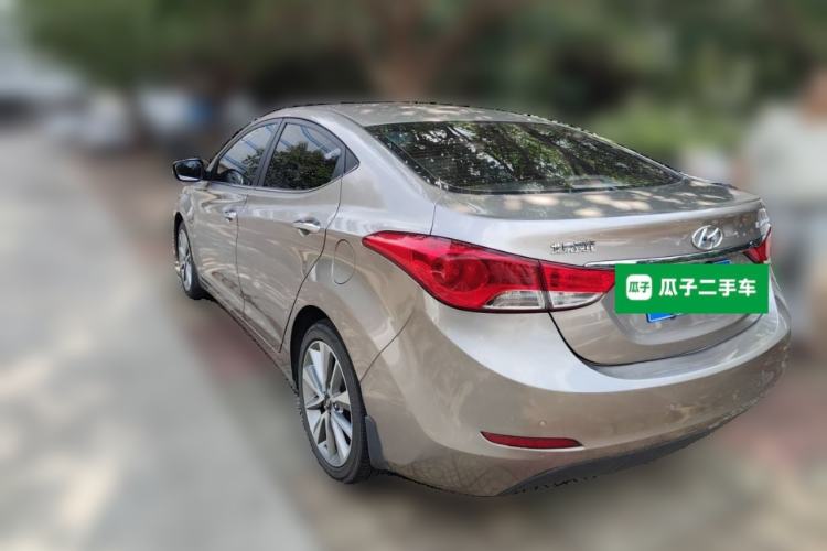 Used Hyundai Elantra (5th Generation / Langdong) 2015 1.6L Automatic Leading Model Rear Left 45 Deg