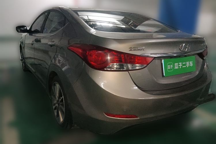 Used Hyundai Elantra (5th Generation / Langdong) 2015 1.6L Automatic Leading Model Rear Left 45 Deg