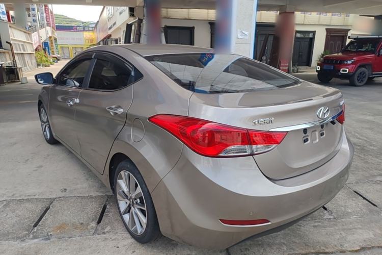 Used Hyundai Elantra (5th Generation / Langdong) 2015 1.6L Automatic Luxury Model Rear Left 45 Deg