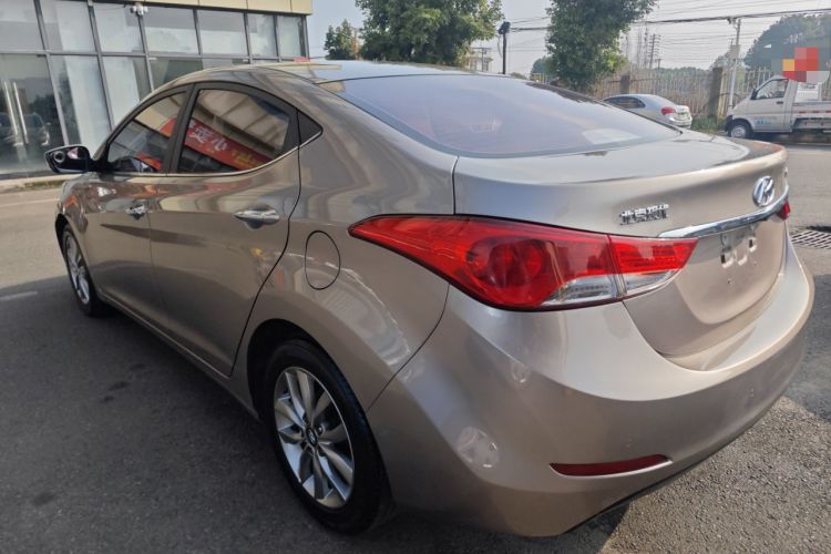 Used Hyundai Elantra (5th Generation / Langdong) 2015 1.6L Manual Leading Model Rear Left 45 Deg