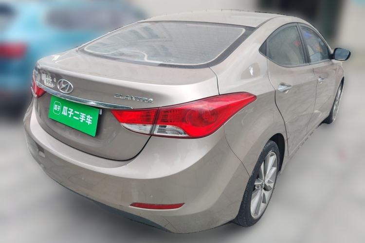 Used Hyundai Elantra (5th Generation / Langdong) 2015 1.6L Automatic Luxury Model Rear Right 45 Deg