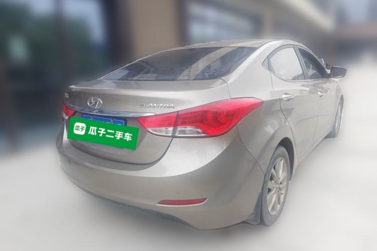 Used Hyundai Elantra (5th Generation / Langdong) 2015 1.6L Manual Leading Model Rear Right 45 Deg