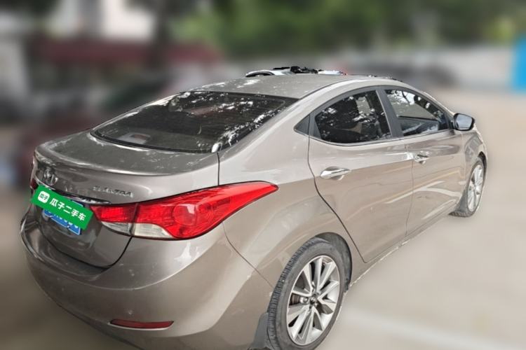 Used Hyundai Elantra (5th Generation / Langdong) 2015 1.6L Automatic Leading Model Rear Right 45 Deg