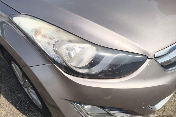 Used Hyundai Elantra (5th Generation / Langdong) 2015 1.6L Automatic Fashion Model Right Front Headlight