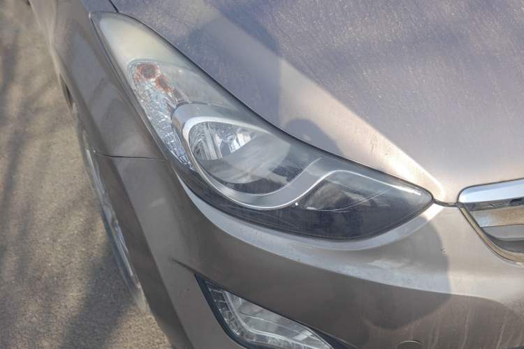Used Hyundai Elantra (5th Generation / Langdong) 2015 1.6L Manual Leading Model Right Front Headlight