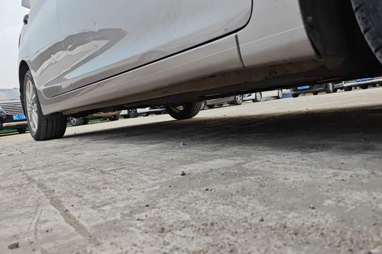 Used Hyundai Elantra (5th Generation / Langdong) 2015 1.6L Automatic Fashion Model Right Side Sill
