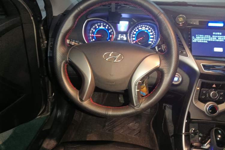 Used Hyundai Elantra (5th Generation / Langdong) 2015 1.6L Automatic Leading Model Steering Wheel