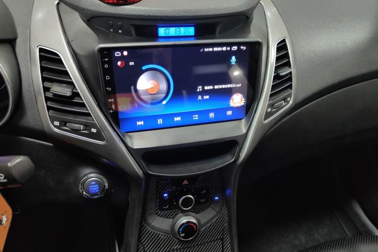 Used Hyundai Elantra (5th Generation / Langdong) 2015 1.6L Automatic Leading Model Audio And AC Panel