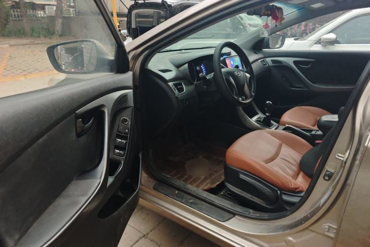 Used Hyundai Elantra (5th Generation / Langdong) 2015 1.6L Manual Fashion Edition Driver Seat