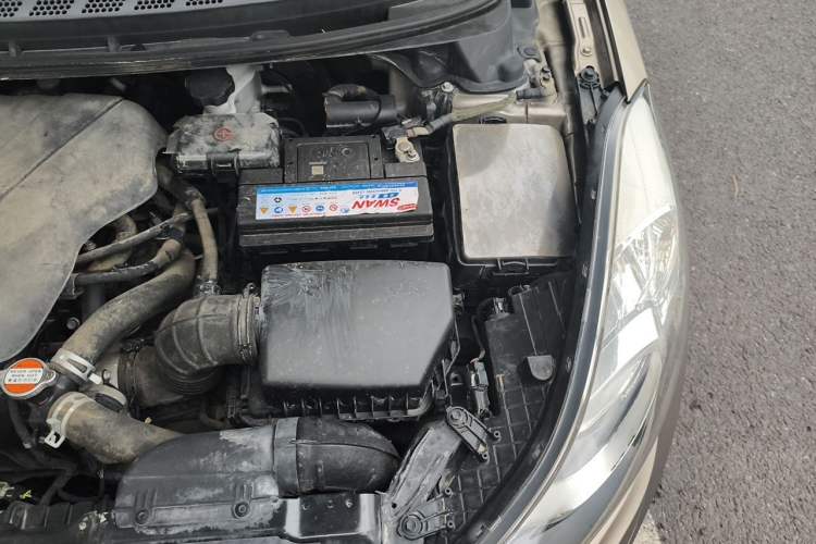 Used Hyundai Elantra (5th Generation / Langdong) 2015 1.6L Automatic Luxury Model Engine Bay Left
