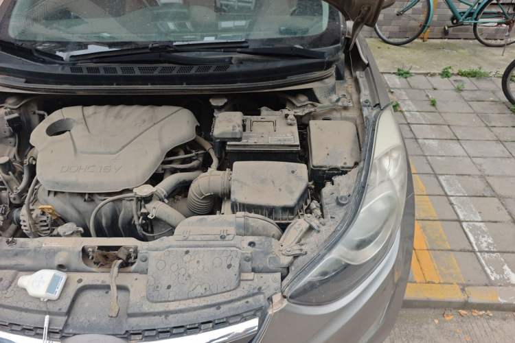 Used Hyundai Elantra (5th Generation / Langdong) 2015 1.6L Manual Fashion Edition Engine Bay Left