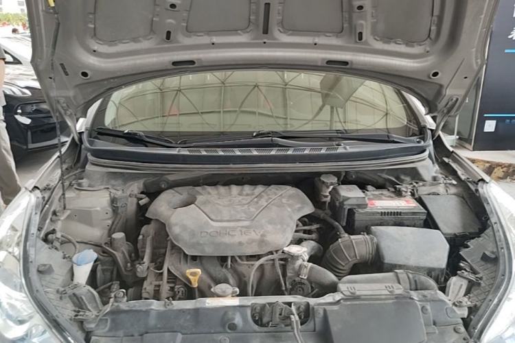 Used Hyundai Elantra (5th Generation / Langdong) 2015 1.6L Manual Leading Model Engine Bay