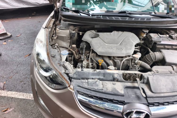 Used Hyundai Elantra (5th Generation / Langdong) 2015 1.6L Manual Leading Model Engine Bay Right