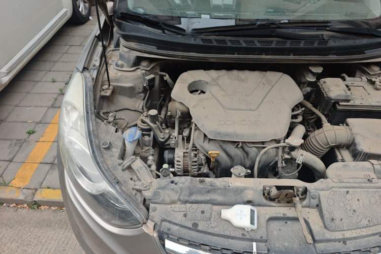 Used Hyundai Elantra (5th Generation / Langdong) 2015 1.6L Manual Fashion Edition Engine Bay Right