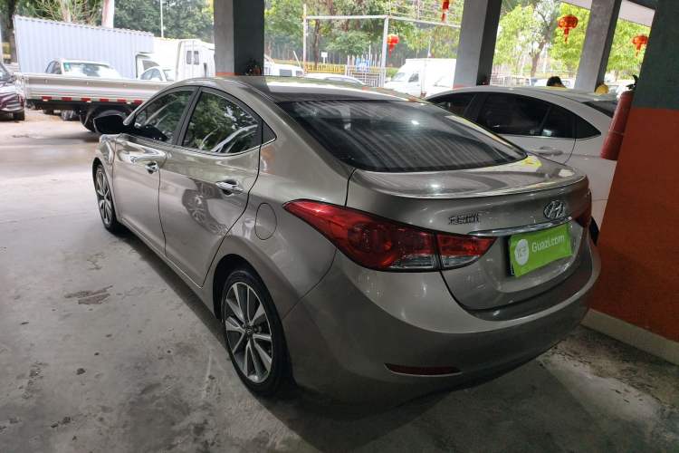 Used Hyundai Elantra (5th Generation / Langdong) 2015 1.6L Automatic Luxury Model Exterior 2