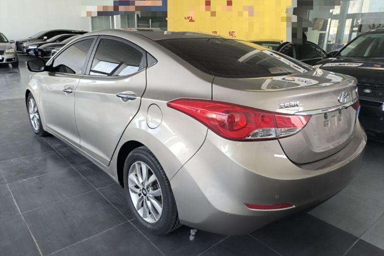 Used Hyundai Elantra (5th Generation / Langdong) 2015 1.6L Manual Leading Model Exterior 2