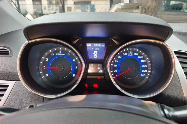 Used Hyundai Elantra (5th Generation / Langdong) 2015 1.6L Manual Leading Model Instrument Cluster