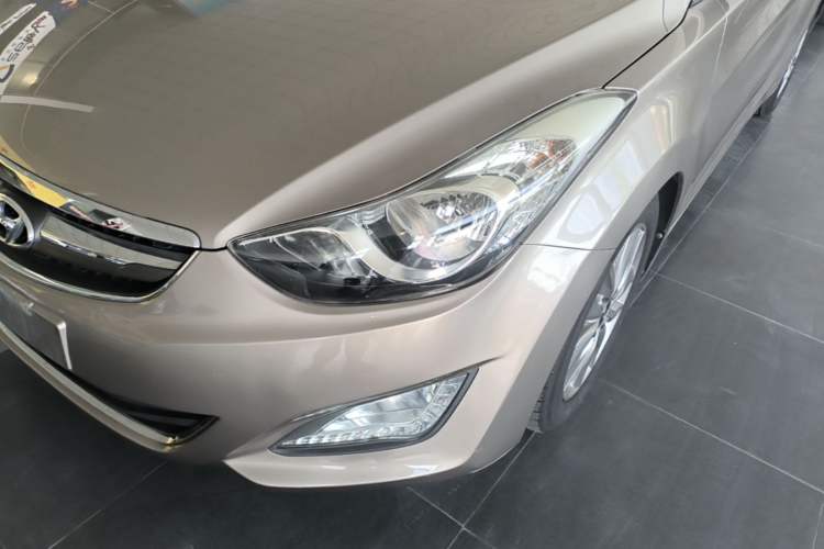Used Hyundai Elantra (5th Generation / Langdong) 2015 1.6L Manual Leading Model Left Front Headlight