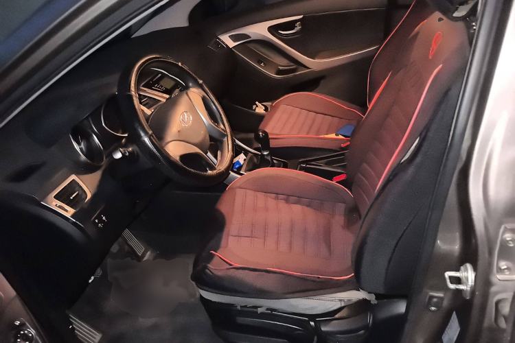 Used Hyundai Elantra (5th Generation / Langdong) 2015 1.6L Manual Leading Model Left Front Seat