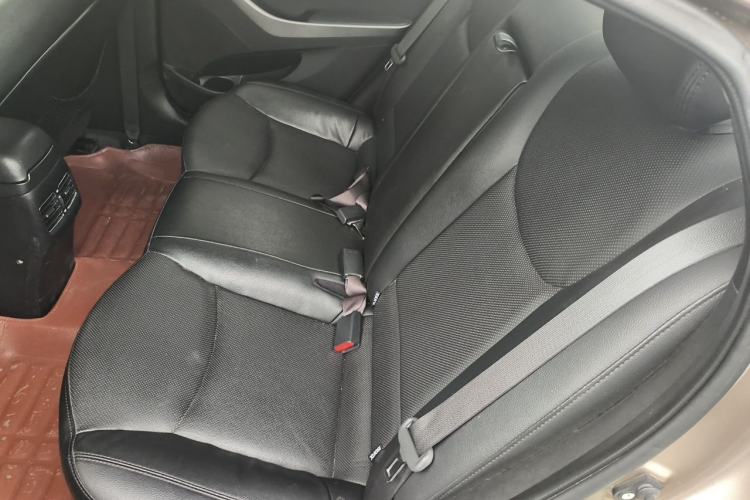 Used Hyundai Elantra (5th Generation / Langdong) 2015 1.6L Automatic Luxury Model Left Rear Seat