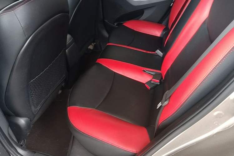 Used Hyundai Elantra (5th Generation / Langdong) 2015 1.6L Manual Leading Model Left Rear Seat