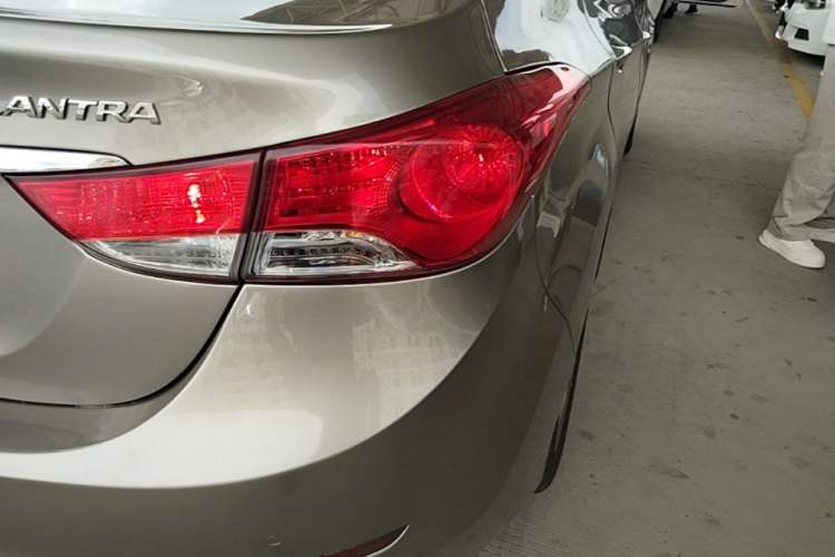 Used Hyundai Elantra (5th Generation / Langdong) 2015 1.6L Manual Leading Model Right Rear Taillight