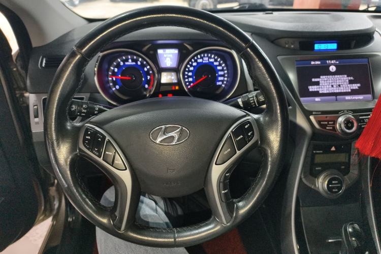 Used Hyundai Elantra (5th Generation / Langdong) 2015 1.6L Automatic Luxury Model Steering Wheel