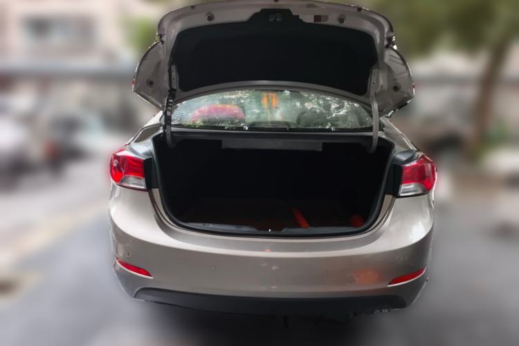 Used Hyundai Elantra (5th Generation / Langdong) 2015 1.6L Manual Leading Model Trunk