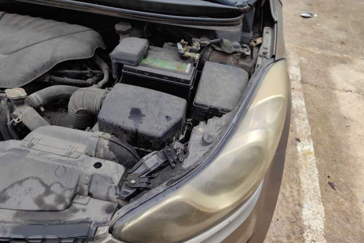 Used Hyundai Elantra (5th Generation / Langdong) 2015 1.6L Automatic Fashion Model Engine Bay Left