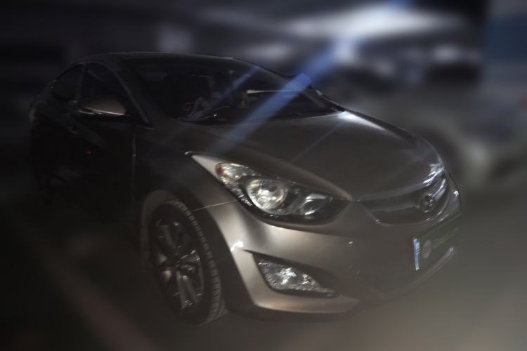 Used Hyundai Elantra (5th Generation / Langdong) 2015 1.6L Automatic Leading Model Front Right 45 Deg