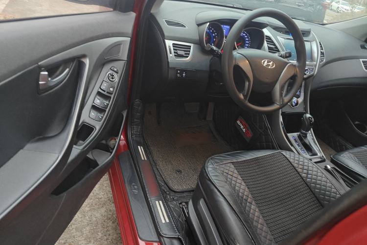Used Hyundai Elantra (5th Generation / Langdong) 2015 1.6L Automatic Leading Model Driver Seat