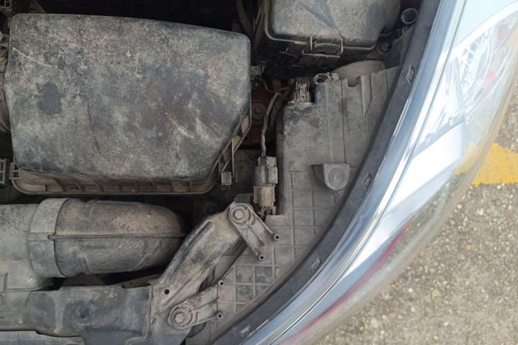 Used Hyundai Elantra (5th Generation / Langdong) 2015 1.6L Automatic Leading Model Engine Bay Left