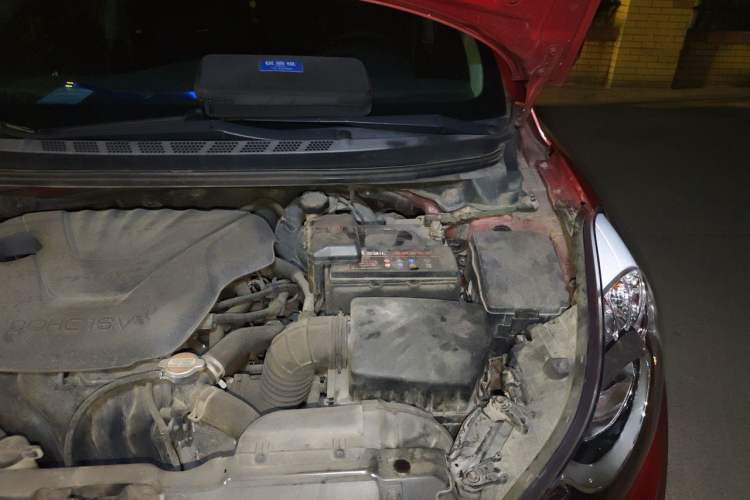 Used Hyundai Elantra (5th Generation / Langdong) 2015 1.6L Automatic Leading Model Engine Bay Left