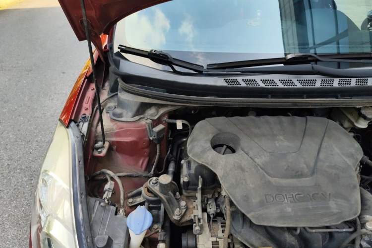 Used Hyundai Elantra (5th Generation / Langdong) 2015 1.6L Manual Fashion Edition Engine Bay Right