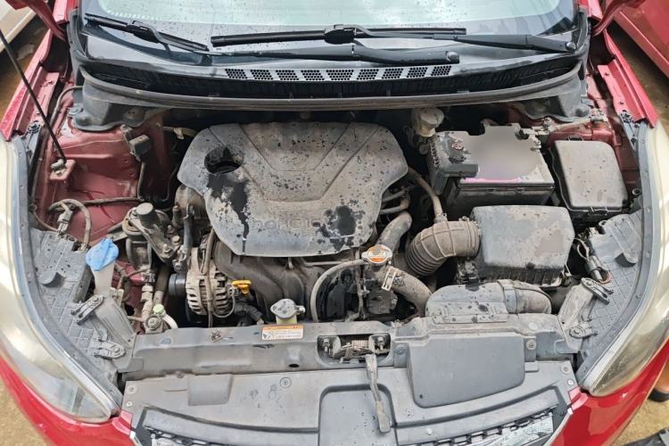 Used Hyundai Elantra (5th Generation / Langdong) 2015 1.6L Automatic Leading Model Engine Bay