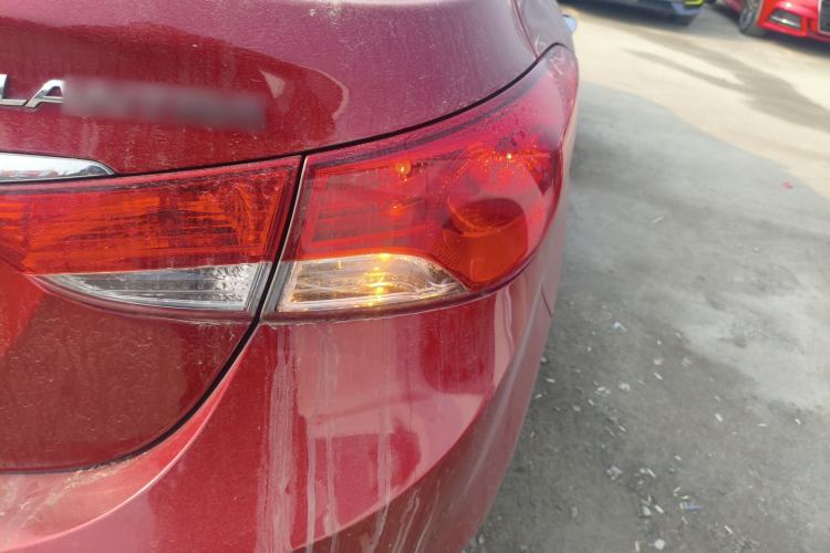 Used Hyundai Elantra (5th Generation / Langdong) 2015 1.6L Automatic Luxury Model Exterior 6