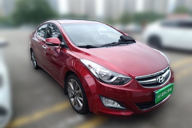 Used Hyundai Elantra (5th Generation / Langdong) 2015 1.6L Automatic Leading Model Front Right 45 Deg